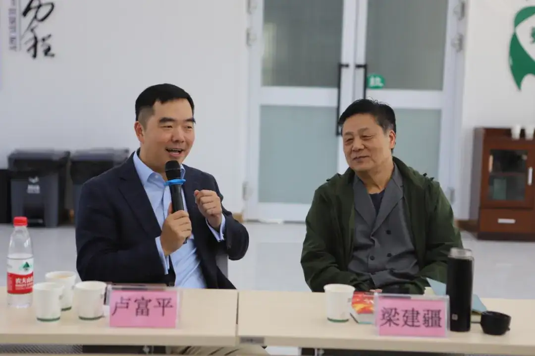 泰昆集团十年农牧数字化回顾-董事长对话